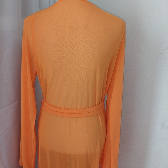 Matte Collection - Cover Up - Picture 2 of 4